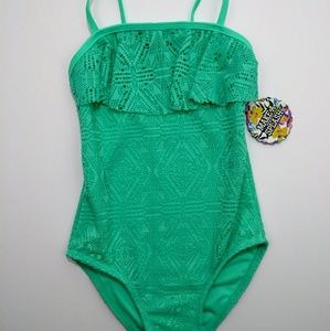 So Childrens Swimsuit Size 5/6 One Piece Green